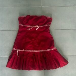 Forever 21 Red Strapless Dress
